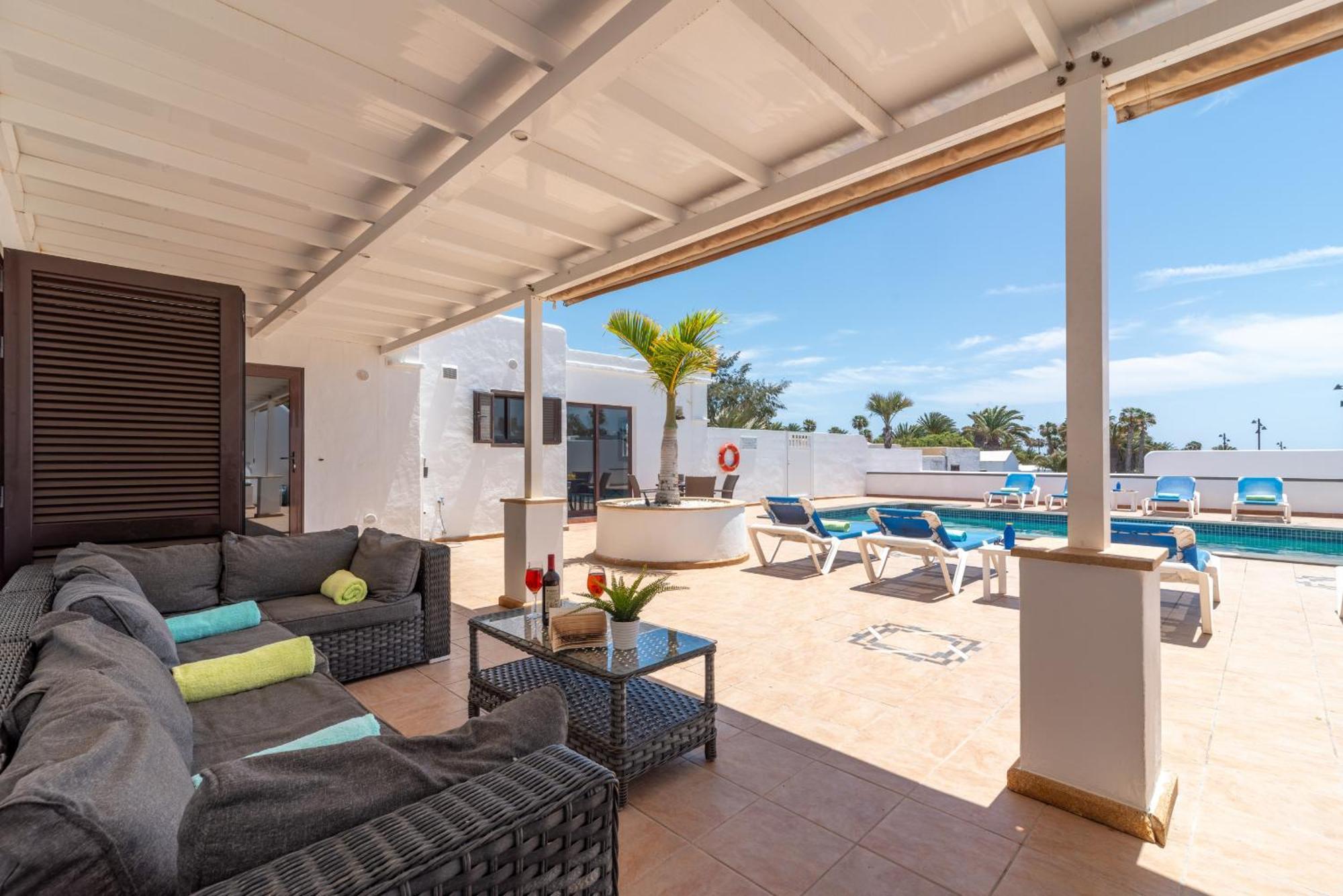Villa Michelle - Lh114 By Villas Now Ltd Playa Blanca  Eksteriør billede