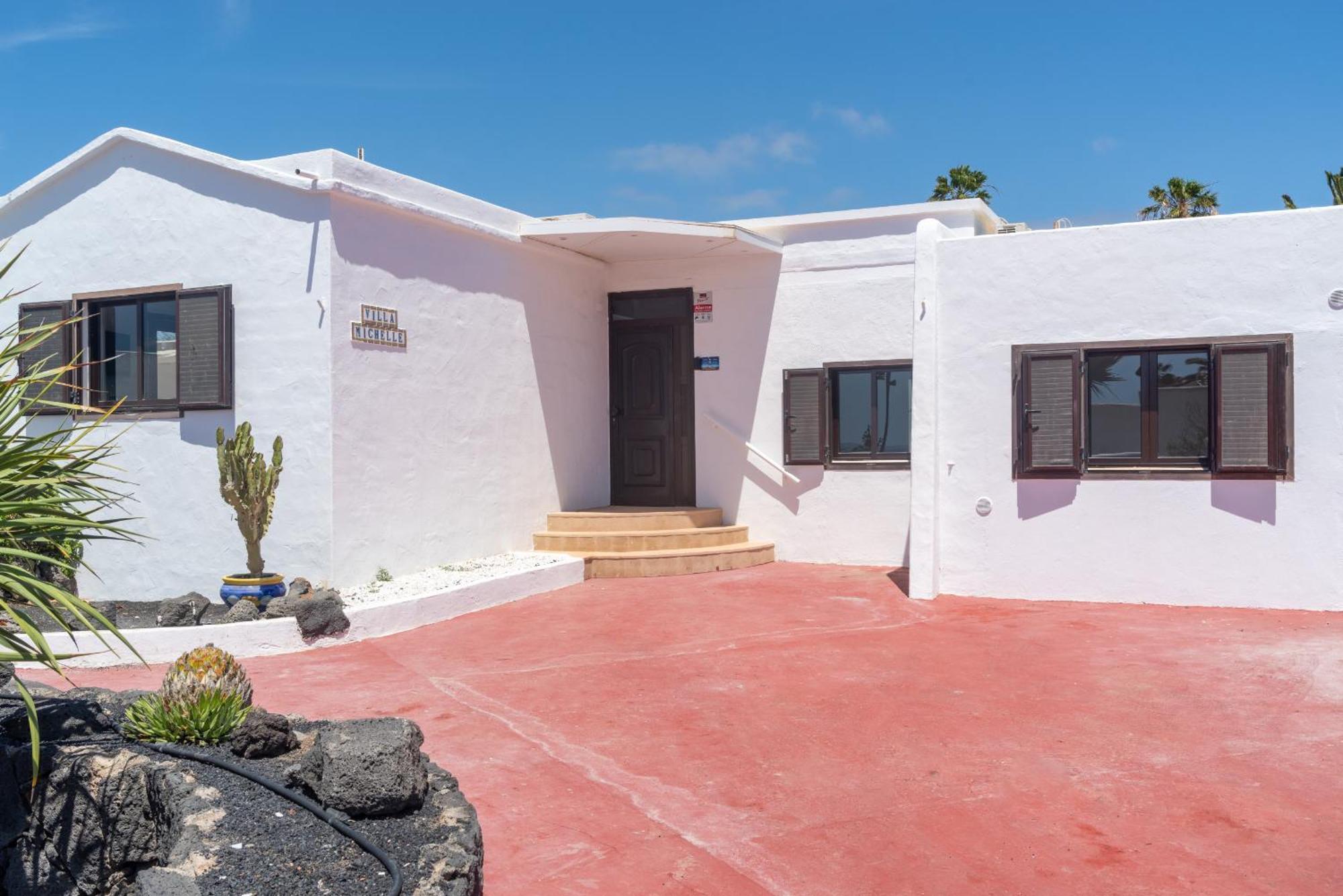 Villa Michelle - Lh114 By Villas Now Ltd Playa Blanca  Eksteriør billede